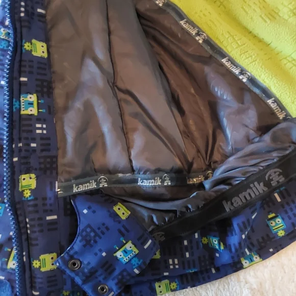 🌺 Like New Boys Kamik Insulated Snow/Ski Jacket